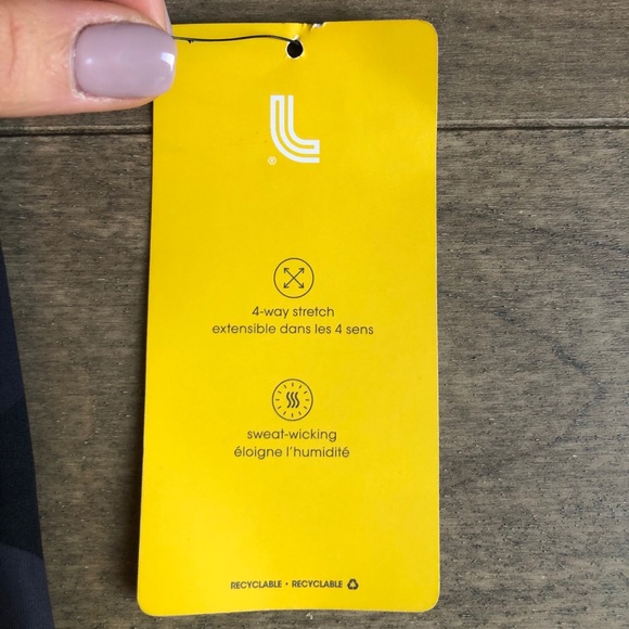 Lolë Camo Crop Leggings - Picture 6 of 6